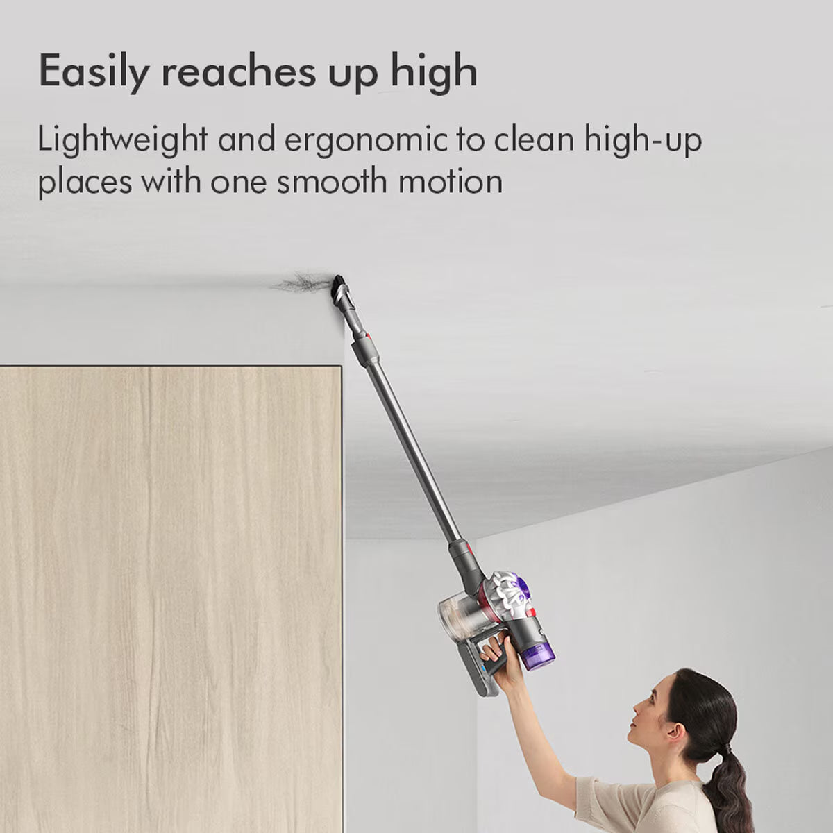 Dyson V8™ Advanced Stick Vacuum Cleaner