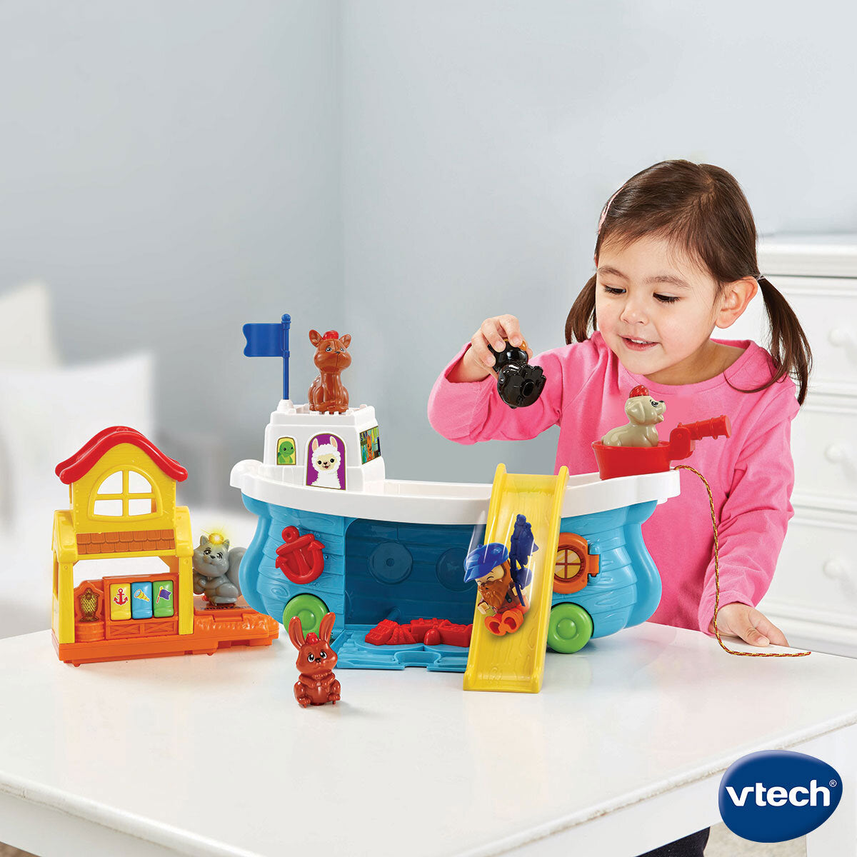 Buy now from NonynanaEssential  Vtech Animal Friends Boat (1+ Years) VTech